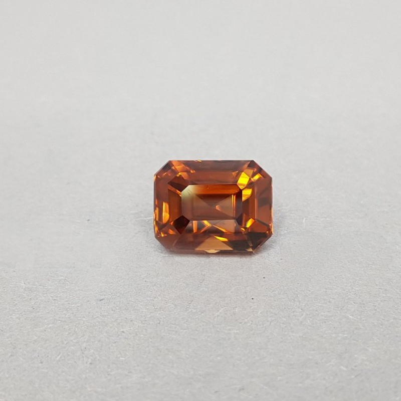 11.00 ct Brown Zircon 11.00 ct Brown Zircon